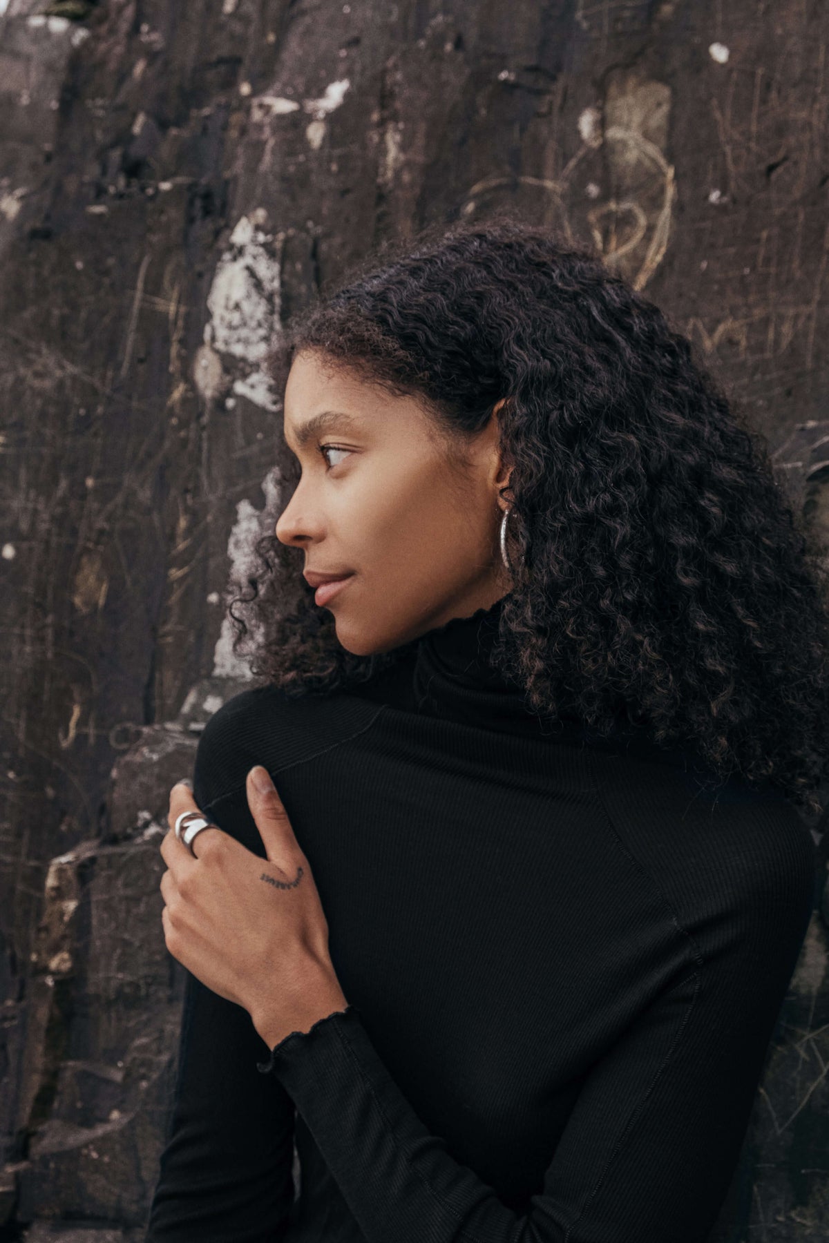 Oslo ribbed merino wool turtleneck black