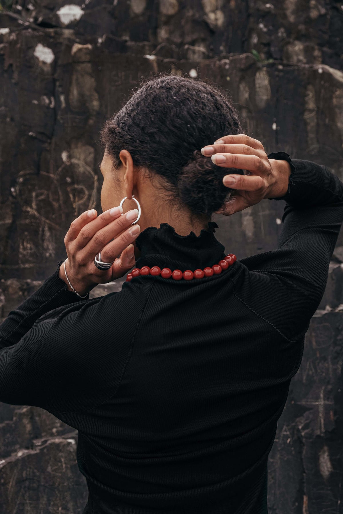 Oslo ribbed merino wool turtleneck black
