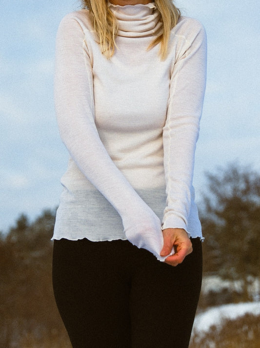 Golf z prążkowanej wełny merino Oslo kremowy