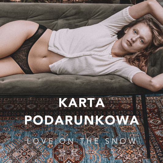 Karta podarunkowa LOVE ON THE SNOW for personalized gifting, valid for one year, stylish presentation, elegant design.